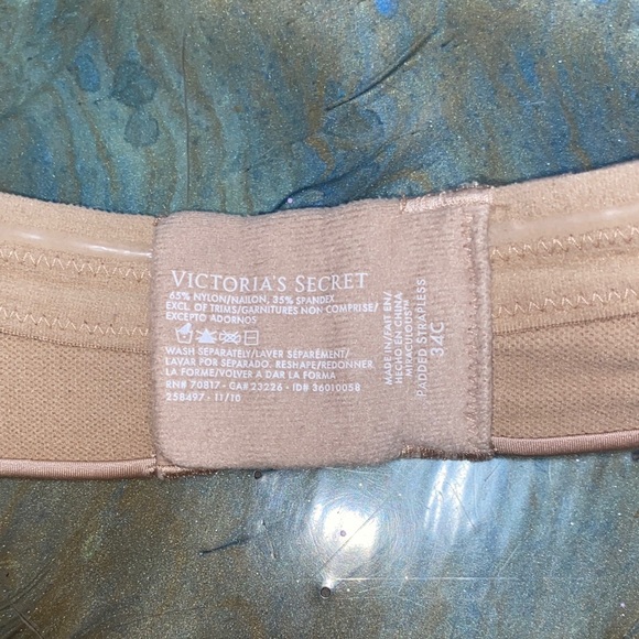 Victoria's Secret Nude Strapless Bra - Picture 2 of 5
